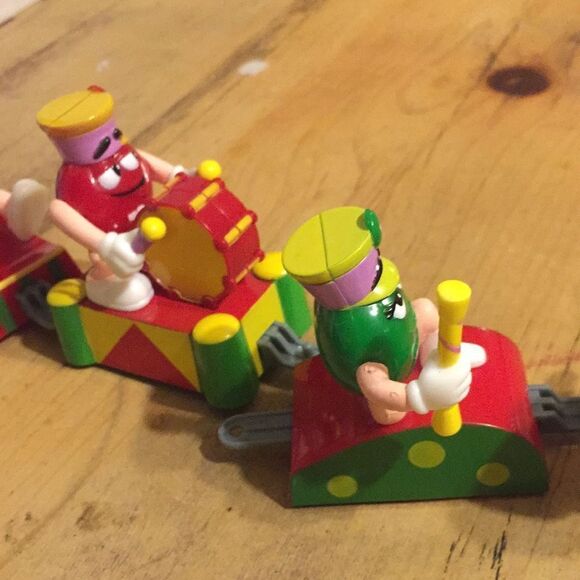 M & M collectibles - Picture 3 of 11